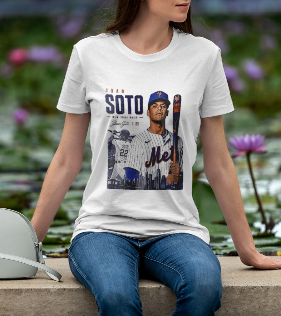 Juan Soto New York Mets MLB 22 Player Batting Skyline Collage T-Shirt