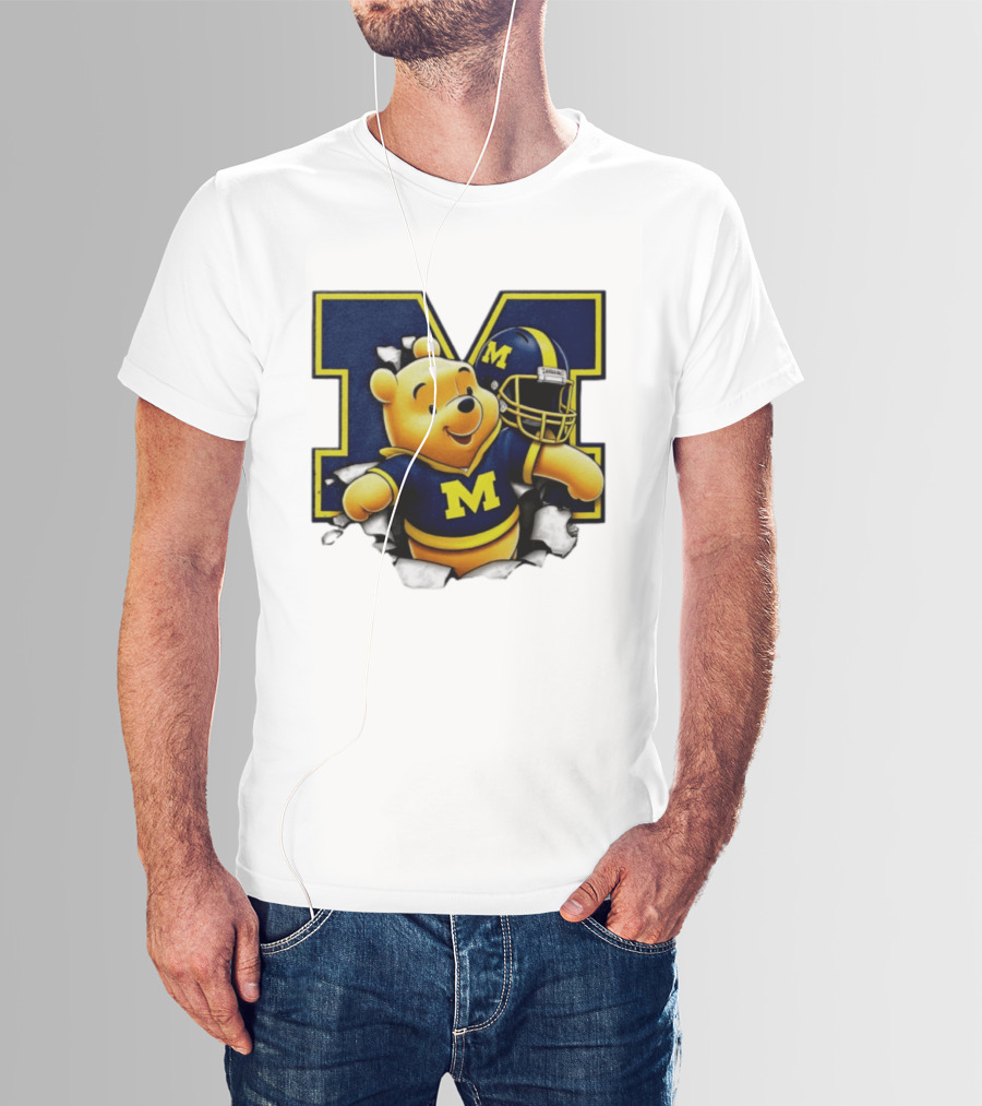 Winnie The Pooh Michigan Wolverines Football M Helmet T-Shirt