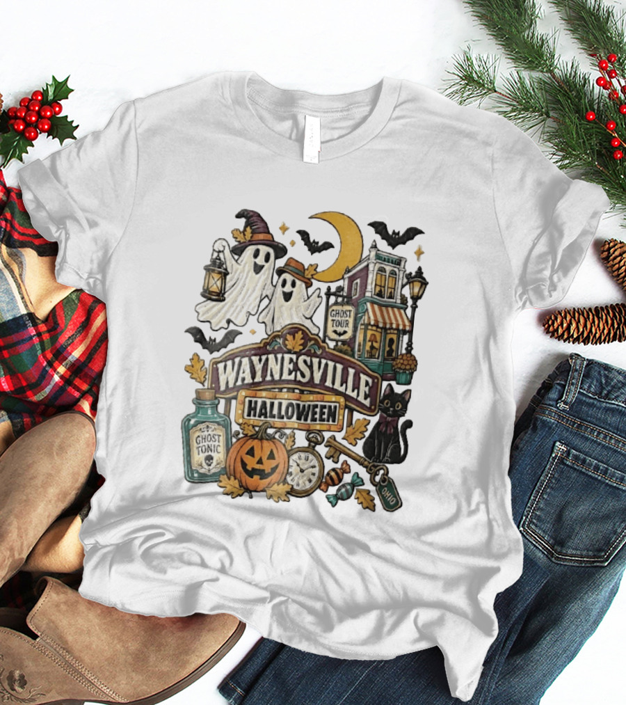 Waynesville Halloween Ghost Tour Ohio Cartoon Pumpkin Black Cat Crescent Moon Ghost Tonic Key T-Shirt