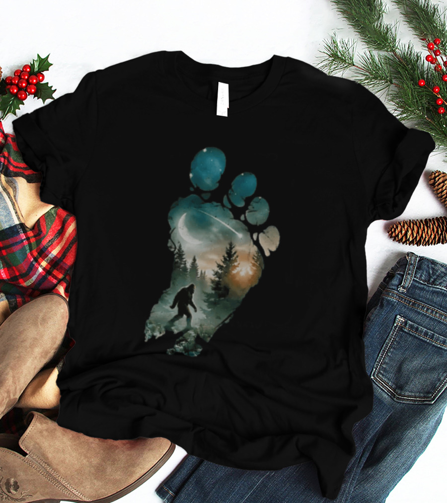 Bigfoot Footprint Moon Mountain Trees Forest Sasquatch Night Scene T-Shirt