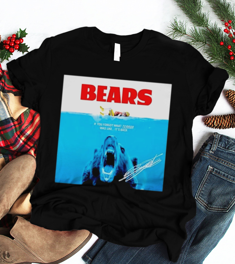 BEARS Caleb Williams Green Bay Packers Player Swimming Bear If You Forgot What Terror Was Like It's Back Chicago Bears T-Shirt