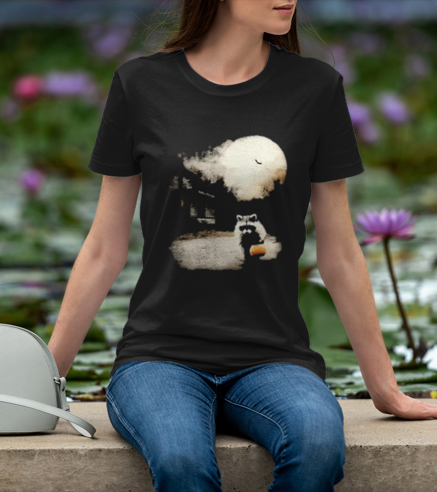 Halloween Spooky Pumpkin Raccoon Full Moon Scene T-Shirt