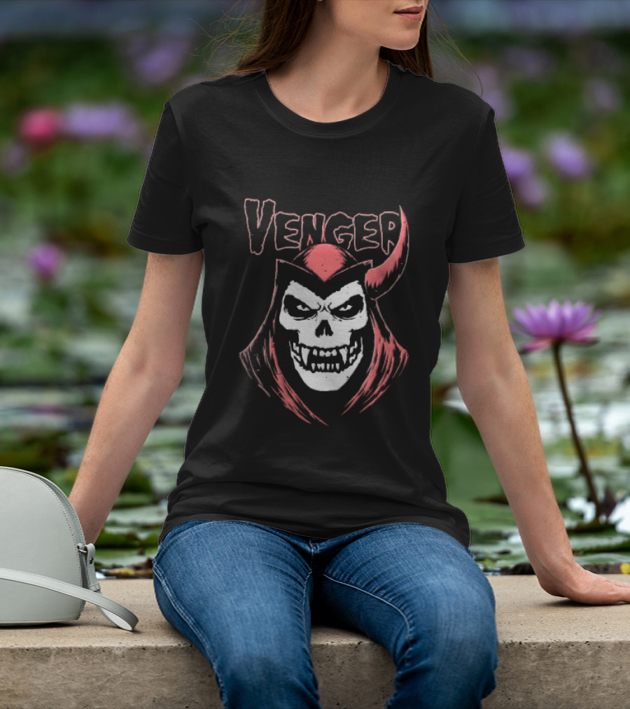 Venger Distressed Red Hooded Skull Face One Horned Demon T-Shirt