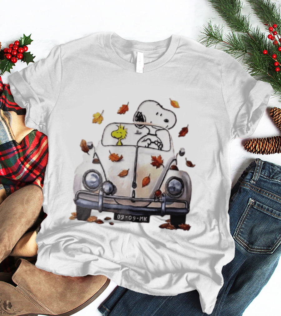 Peanuts Snoopy Woodstock Driving Car Autumn Leaves Watercolor Cartoon 09 Mk T-Shirt