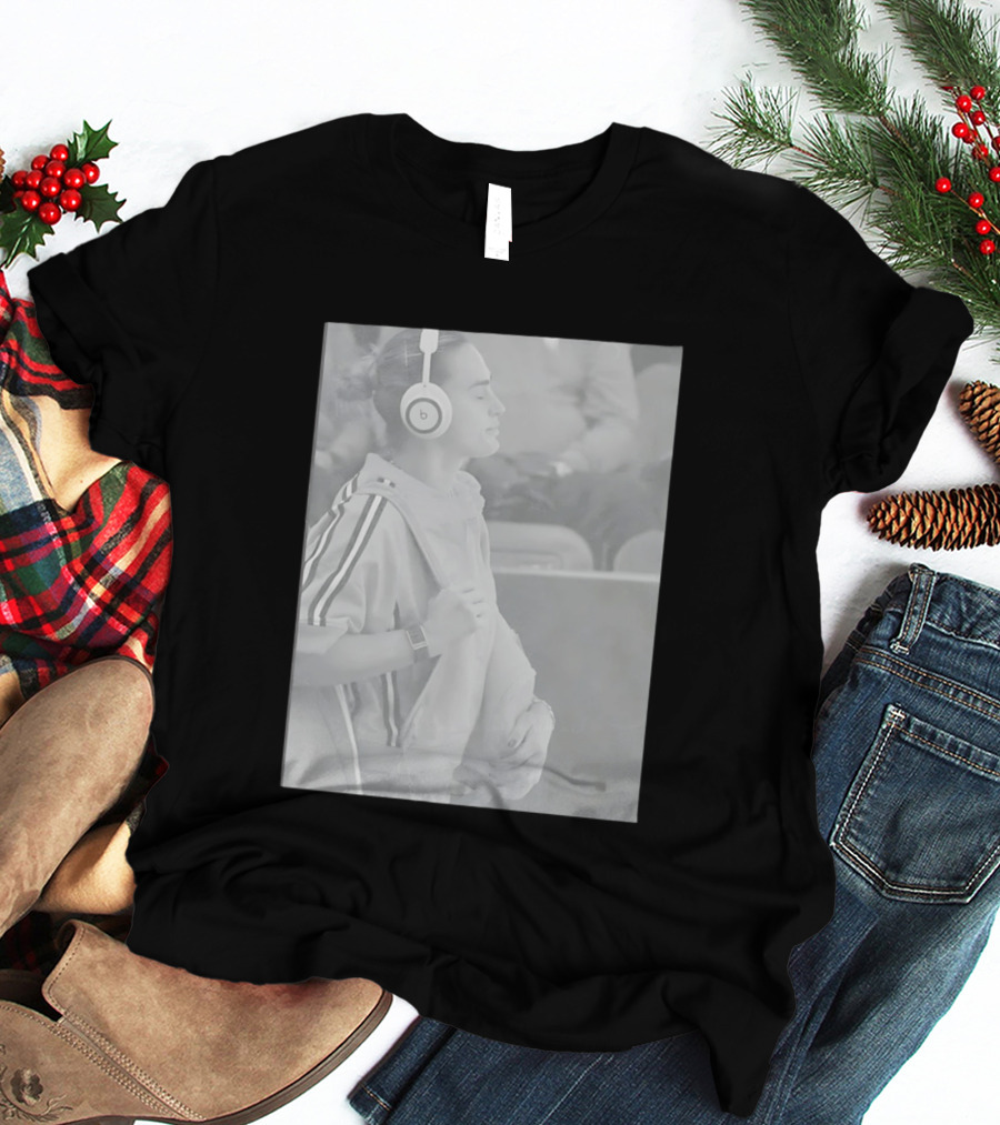 Aryna Sabalenka Headphones And Tracksuit 2026 T-Shirt