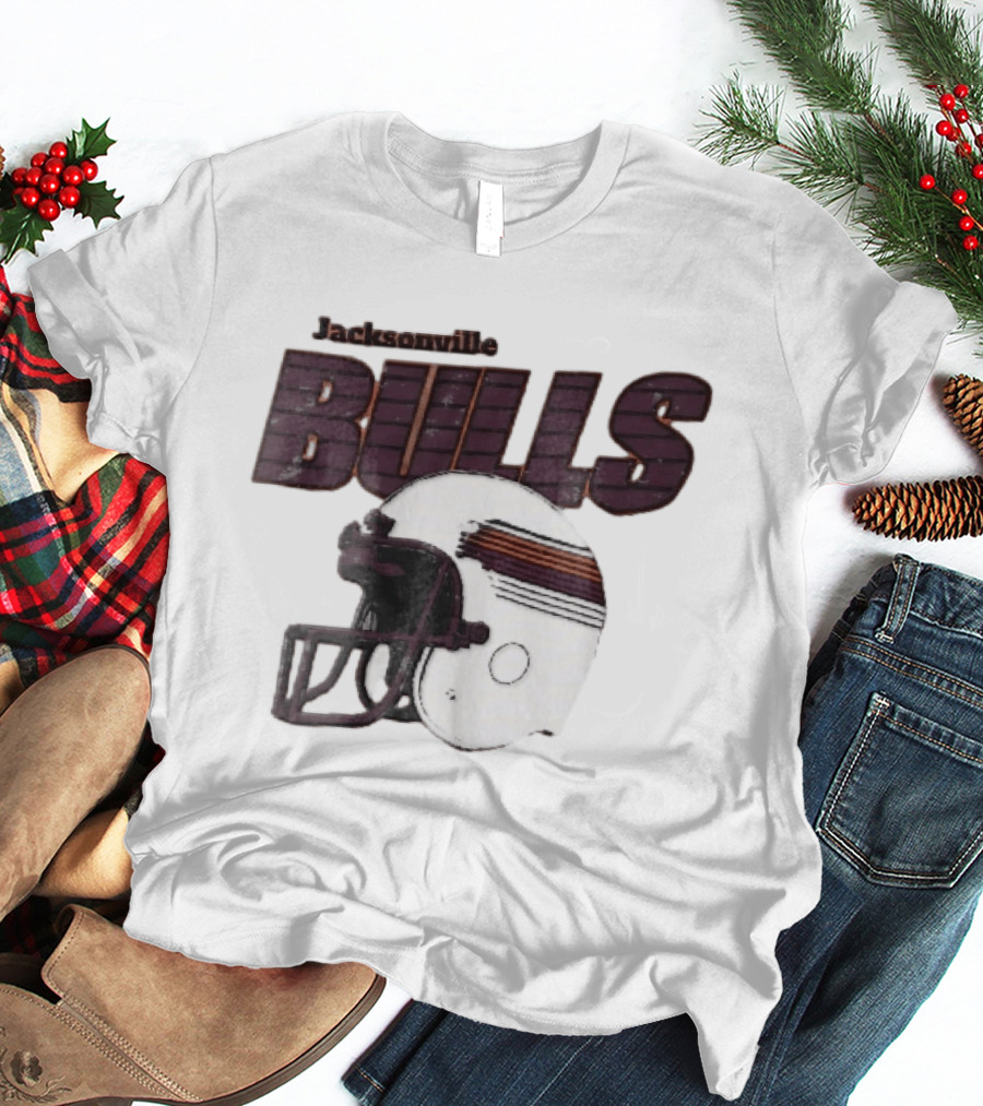Jacksonville Bulls USFL Distressed Football Helmet T-Shirt