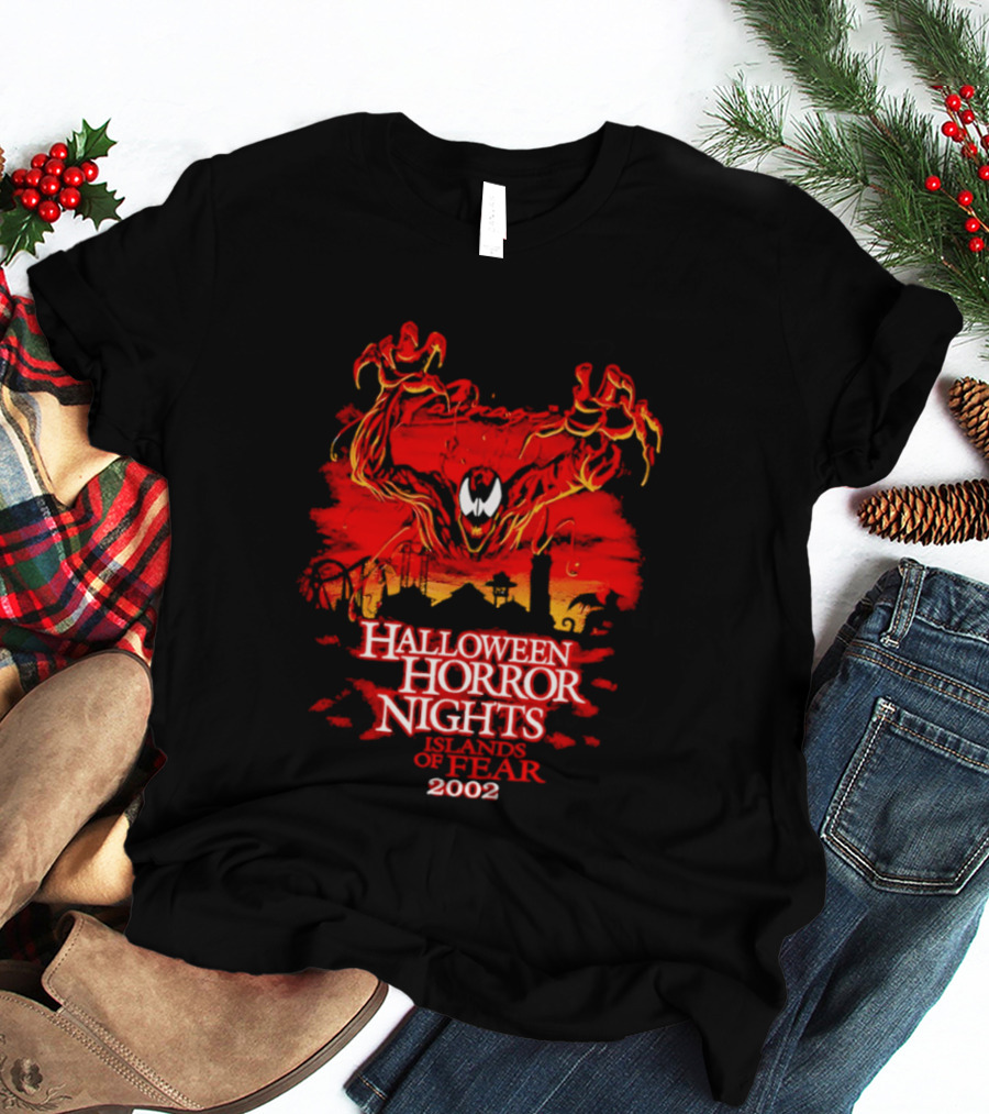 Carnage Halloween Horror Nights Islands Of Fear 2002 T-Shirt