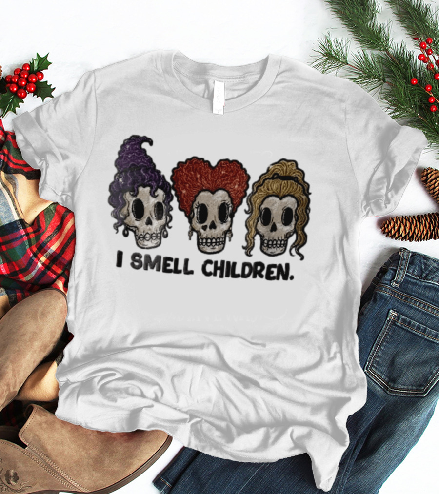 I Smell Children Witch Skulls Sparkle Embroidery Halloween T-Shirt