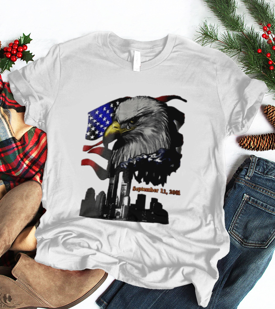 September 11 2001 Twin Towers New York Skyline Crying Bald Eagle American Flag T-Shirt