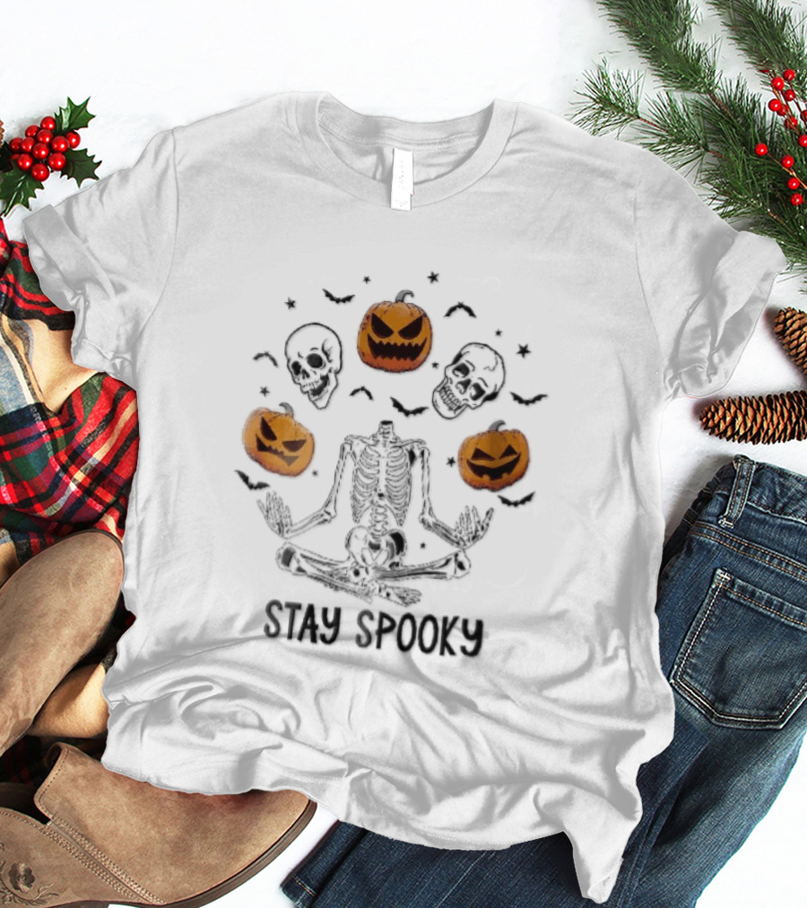 Stay Spooky Headless Skeleton Meditating Floating Skulls Pumpkins Bats Halloween T-Shirt