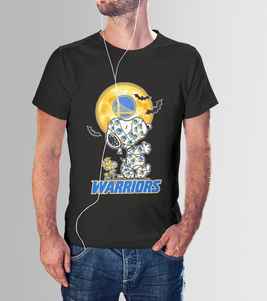 Golden State Warriors Snoopy Woodstock Mummy Halloween Moon Bats T-Shirt