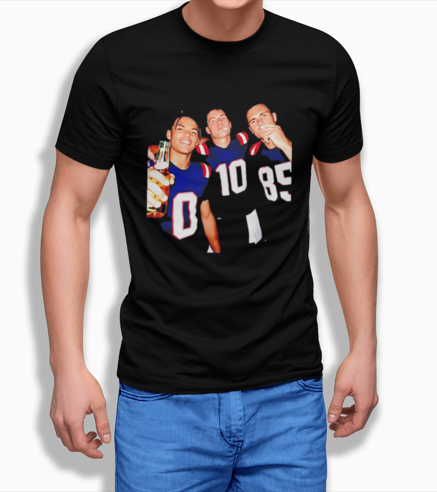 New England Patriots Christian Gonzalez Drake Maye Hunter Henry Cheering With Beer T-Shirt
