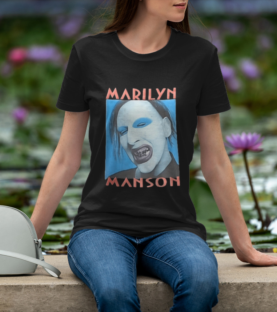 Marilyn Manson Blue Makeup Metallic Teeth Grimace T-Shirt