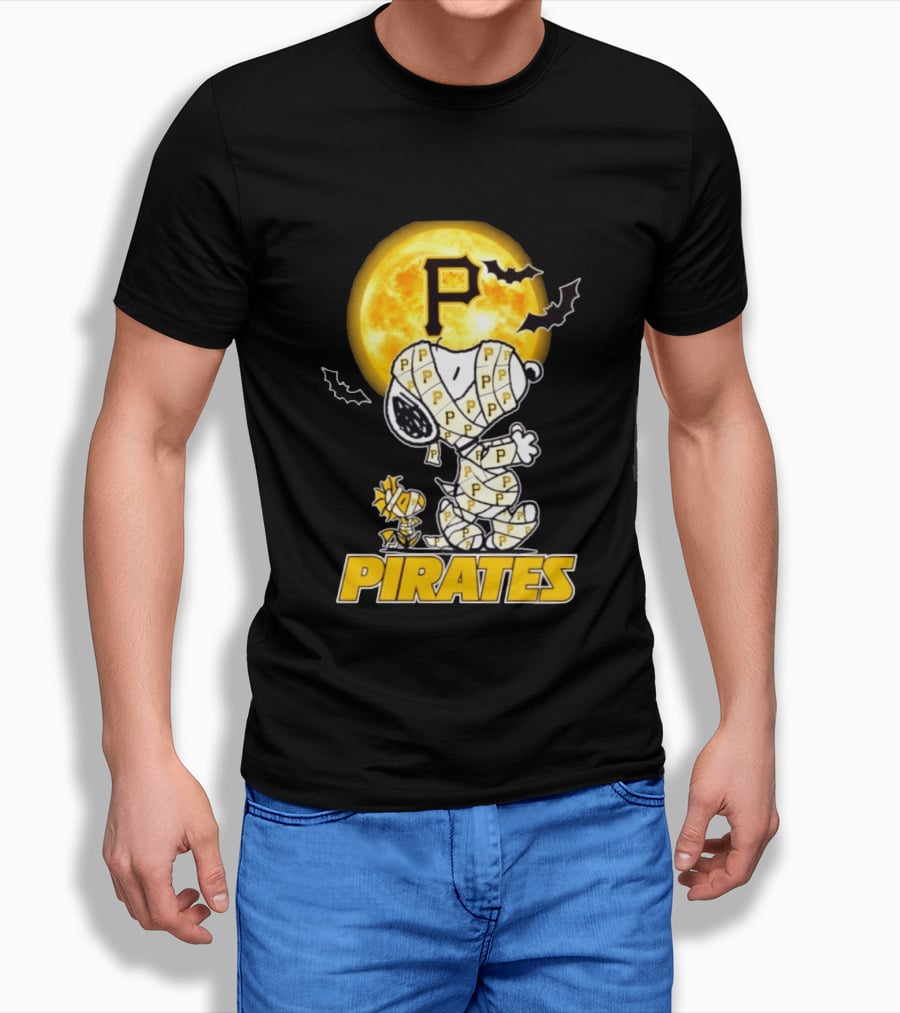 Pittsburgh Pirates Snoopy Woodstock Mummy Halloween Moon Bats T-Shirt