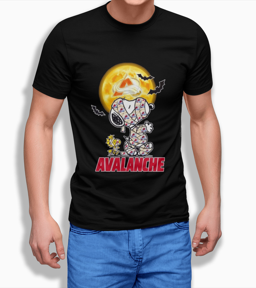 Colorado Avalanche Snoopy Woodstock Halloween Mummy Full Moon Bats T-Shirt