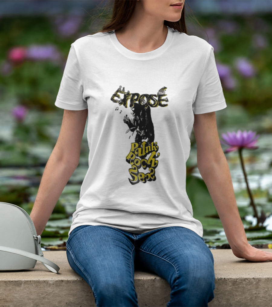Expose King Kong Punk Rock Sex Gorilla Holding Woman T-Shirt