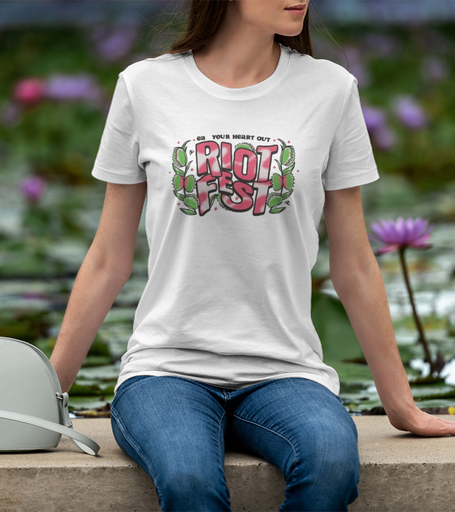 Riot Brand Eat Your Heart Out Riot Fest Crop T-Shirt
