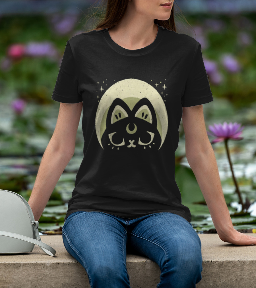 Half Moon Witchy Cat Lunar Magic Mystic Feline T-Shirt