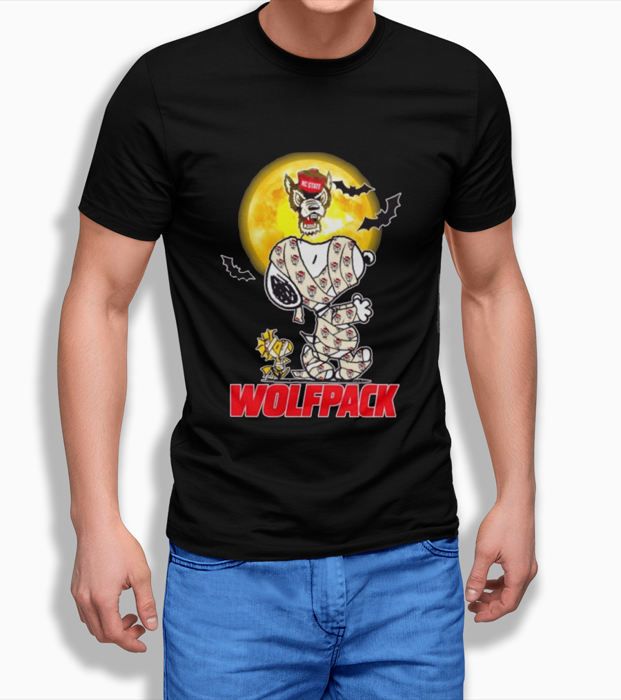 NC State Wolfpack Snoopy Woodstock Halloween Mummy Cosplay Moon T-Shirt