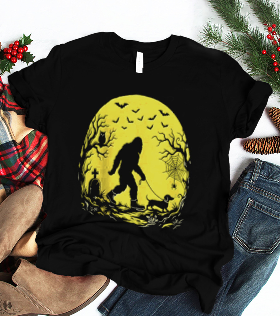 Bigfoot Walking Dachshund Under Full Moon Halloween Night T-Shirt