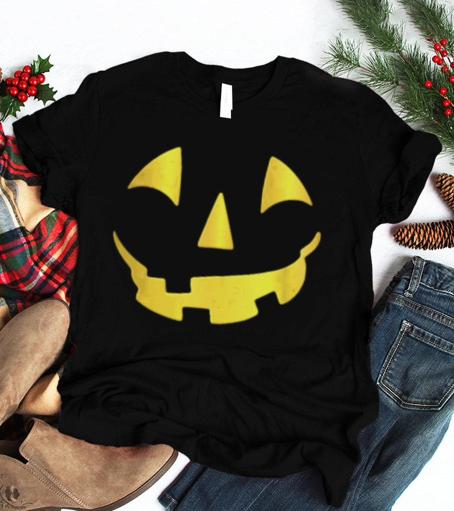 Glowing Metallic Gold Jack O Lantern Pumpkin Face T-Shirt