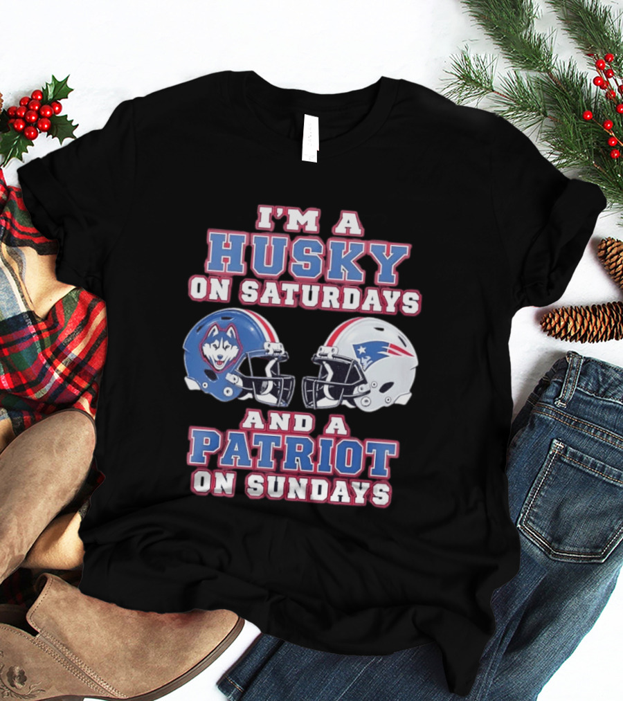 I'm A Husky On Saturdays And A Patriot On Sundays Football Helmets T-Shirt