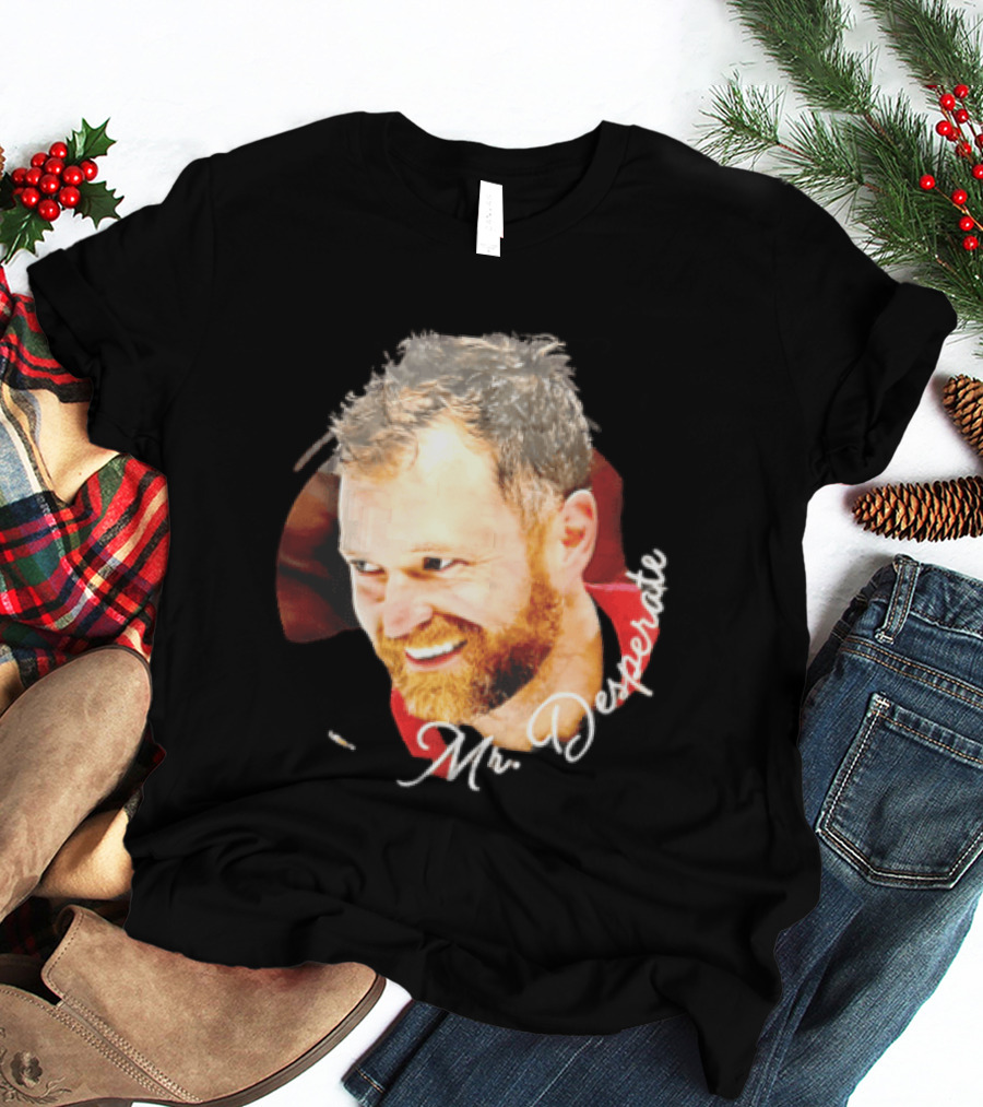 Mr Desperate Smiling Bearded Man Circular Photo T-Shirt