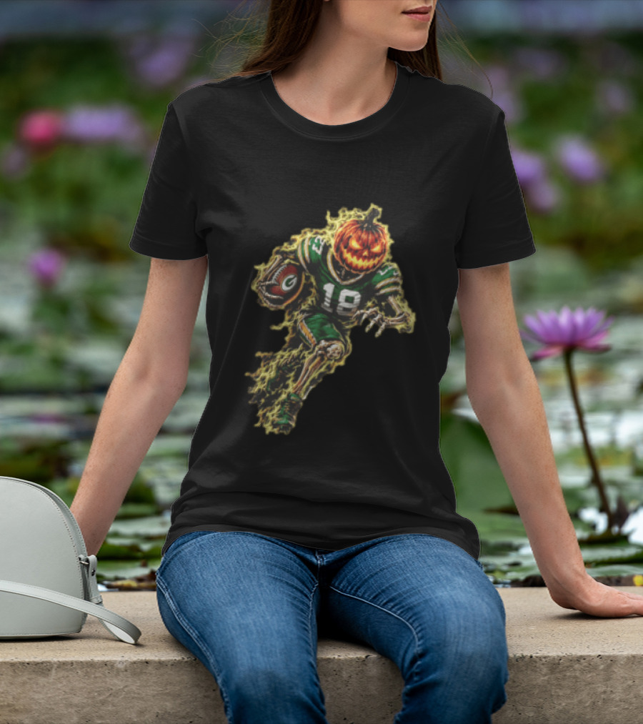 Green Bay Packers Halloween Pumpkin Head Skeleton Football Player Running T-Shirt