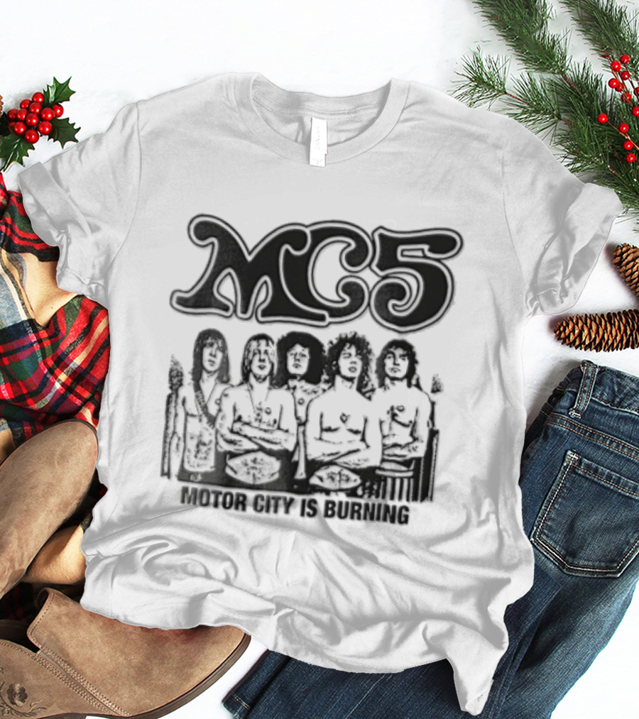 MC5 Motor City Is Burning Monochrome Halftone Band Photo T-Shirt
