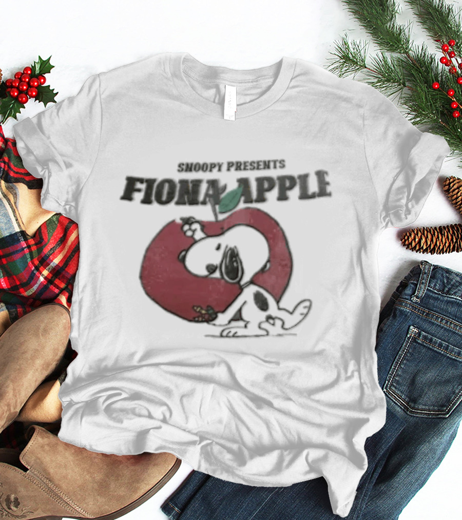Snoopy Presents Fiona Apple Peanuts Red Cartoon Drawing T-Shirt