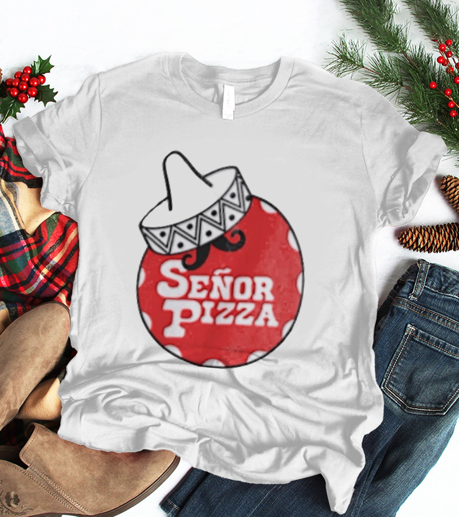 Señor Pizza Red Apron With Mustache And Patterned Collar T-Shirt