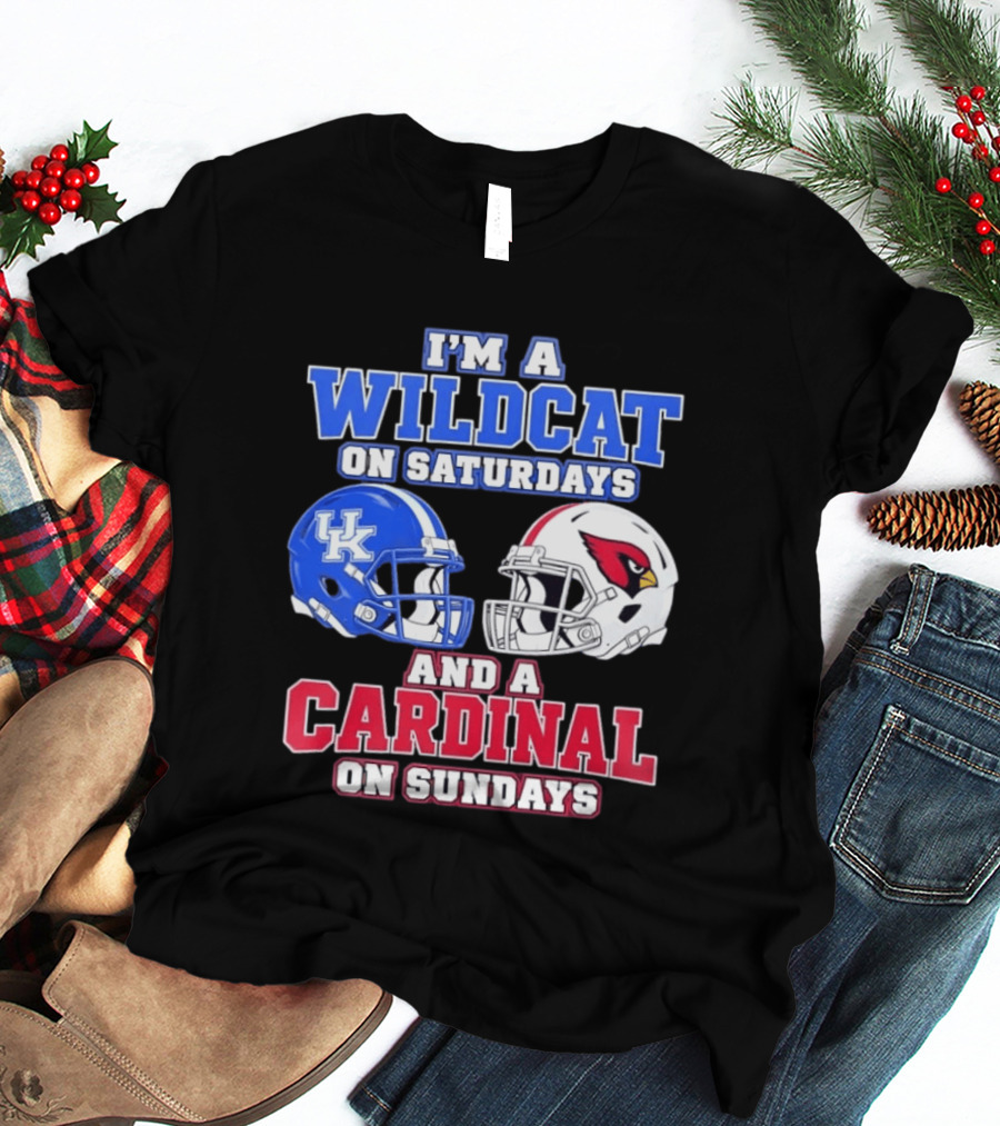 I'm A Wildcat On Saturdays And A Cardinal On Sundays UK And Arizona Football Helmets T-Shirt