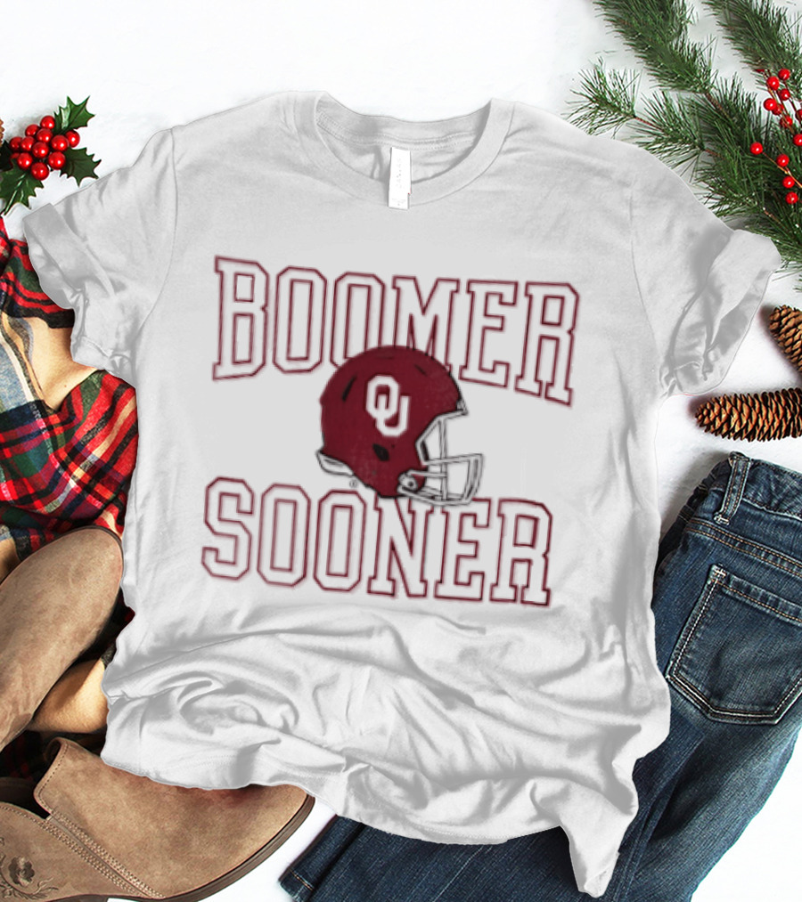 Boomer Sooner Oklahoma Sooners Red Football Helmet T-Shirt