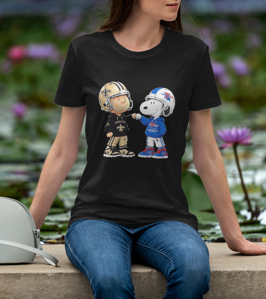 Charlie Brown Saints And Snoopy Louisiana Tech Bulldogs Team Helmet Fist Bump T-Shirt