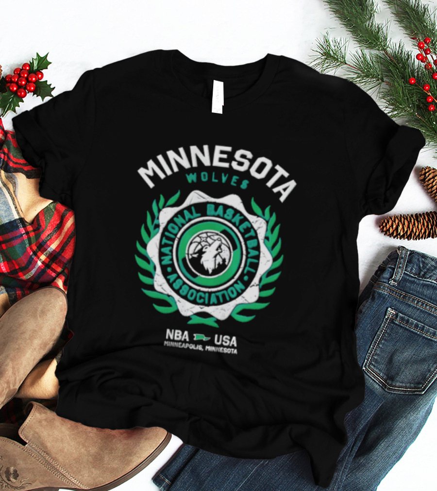 Minnesota Wolves NBA National Basketball Association Howling Wolf Circular Laurel Wreath T-Shirt