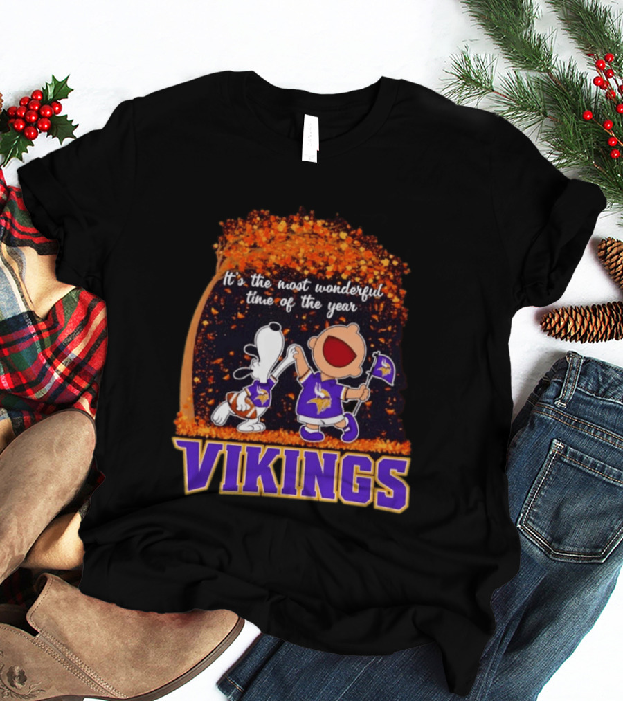 Snoopy Charlie Brown Dancing Minnesota Vikings It's The Most Wonderful Time Of The Year T-Shirt