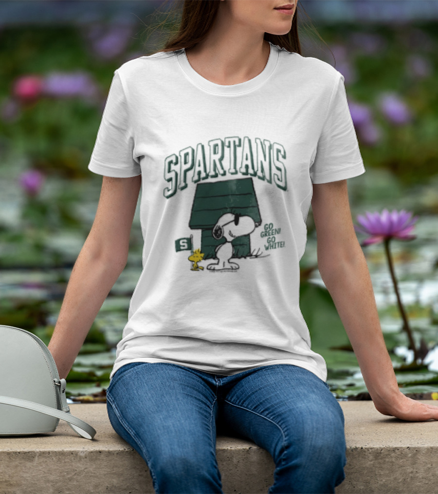 Snoopy Woodstock Doghouse Spartans Michigan State Flag Cartoon T-Shirt