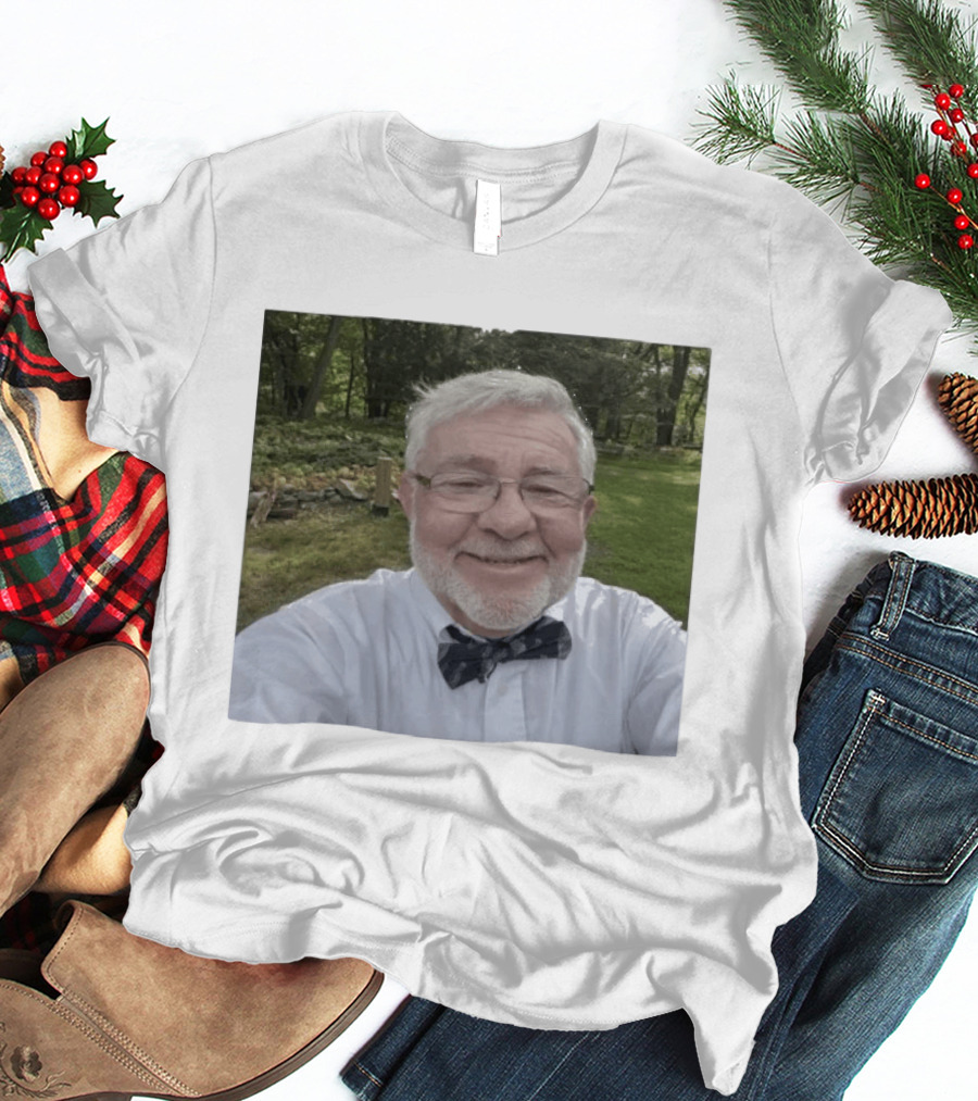 John Chungus Selfie Bow Tie Grandpa Outdoors T-Shirt