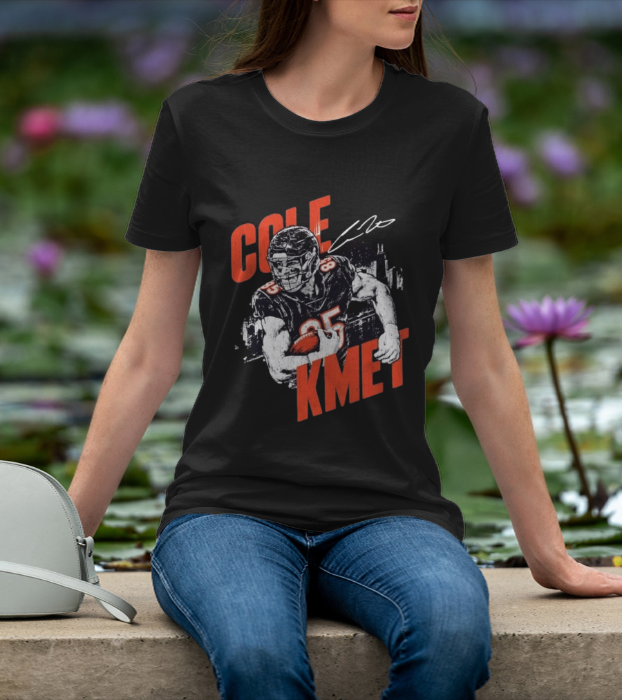 Cole Kmet Chicago Bears Football Iconic Number 85 Sports T-Shirt