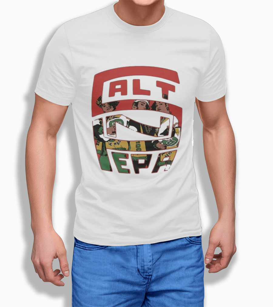 Salt N Pepa Group Members In Bold Outfits T-Shirt