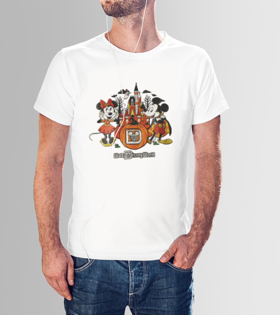 Walt Disney World Halloween Minnie Mouse Mickey Castle Pumpkin T-Shirt
