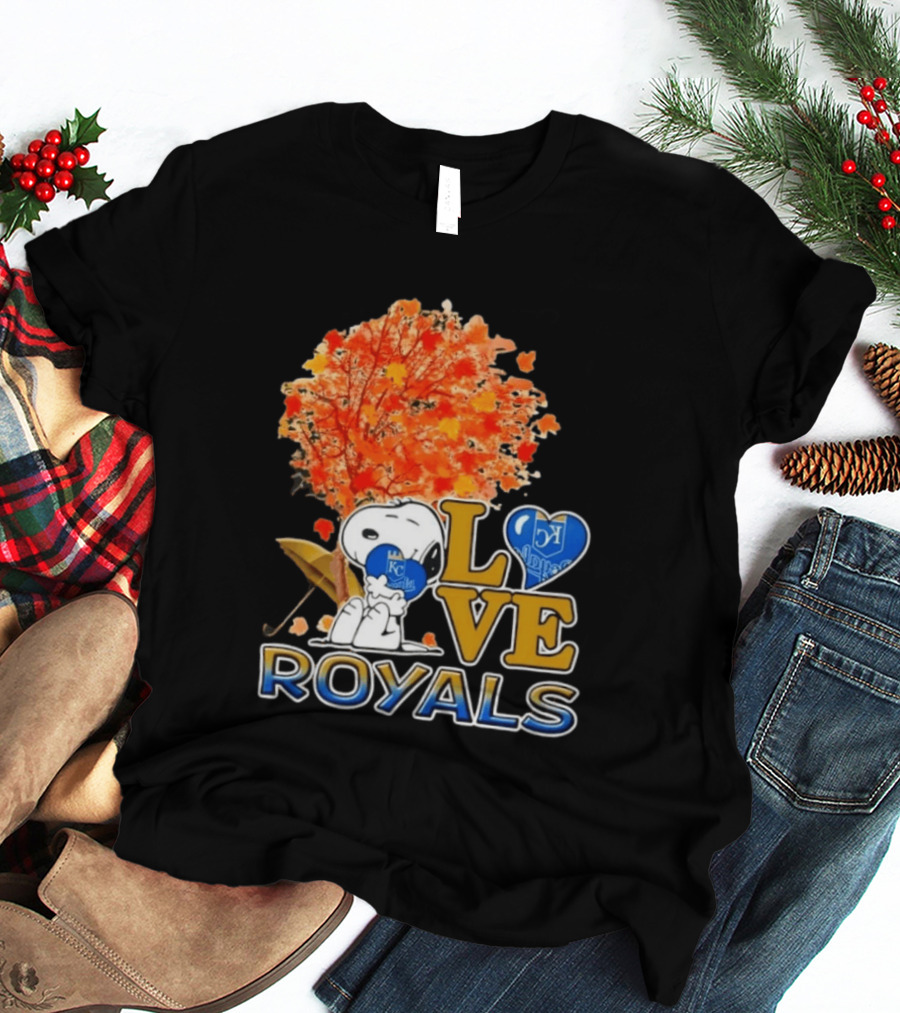 KC Royals Love Snoopy Hug Heart Peanuts Baseball Fall Tree T-Shirt