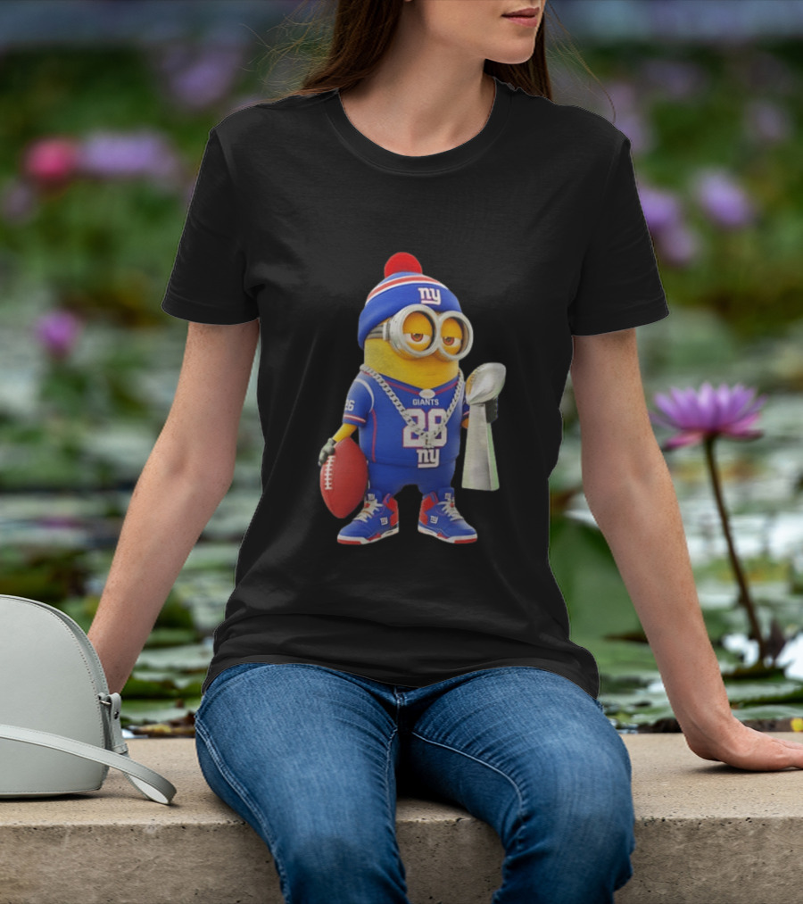 Minion In New York Giants Jersey With Football Trophy And Beanie T-Shirt