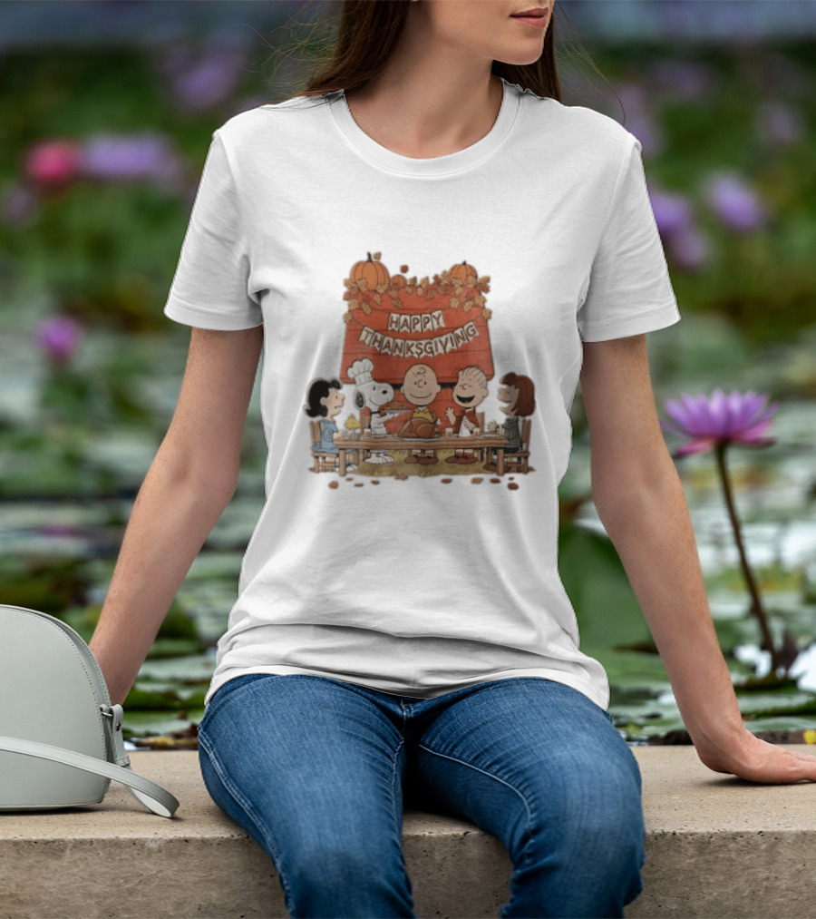 Peanuts Charlie Brown Snoopy Woodstock Lucy Linus Happy Thanksgiving Holiday Celebration T-Shirt