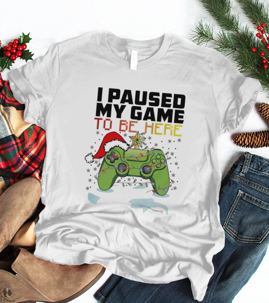 I Paused My Game To Be Here Christmas Gamer Controller Holiday Lights Santa Hat T-Shirt