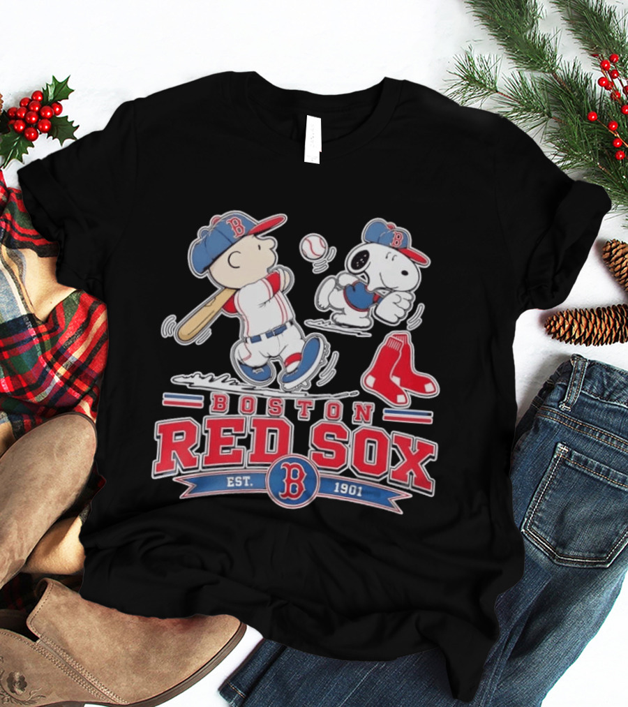 Charlie Brown And Snoopy Boston Red Sox Est 1901 Baseball Peanuts T-Shirt