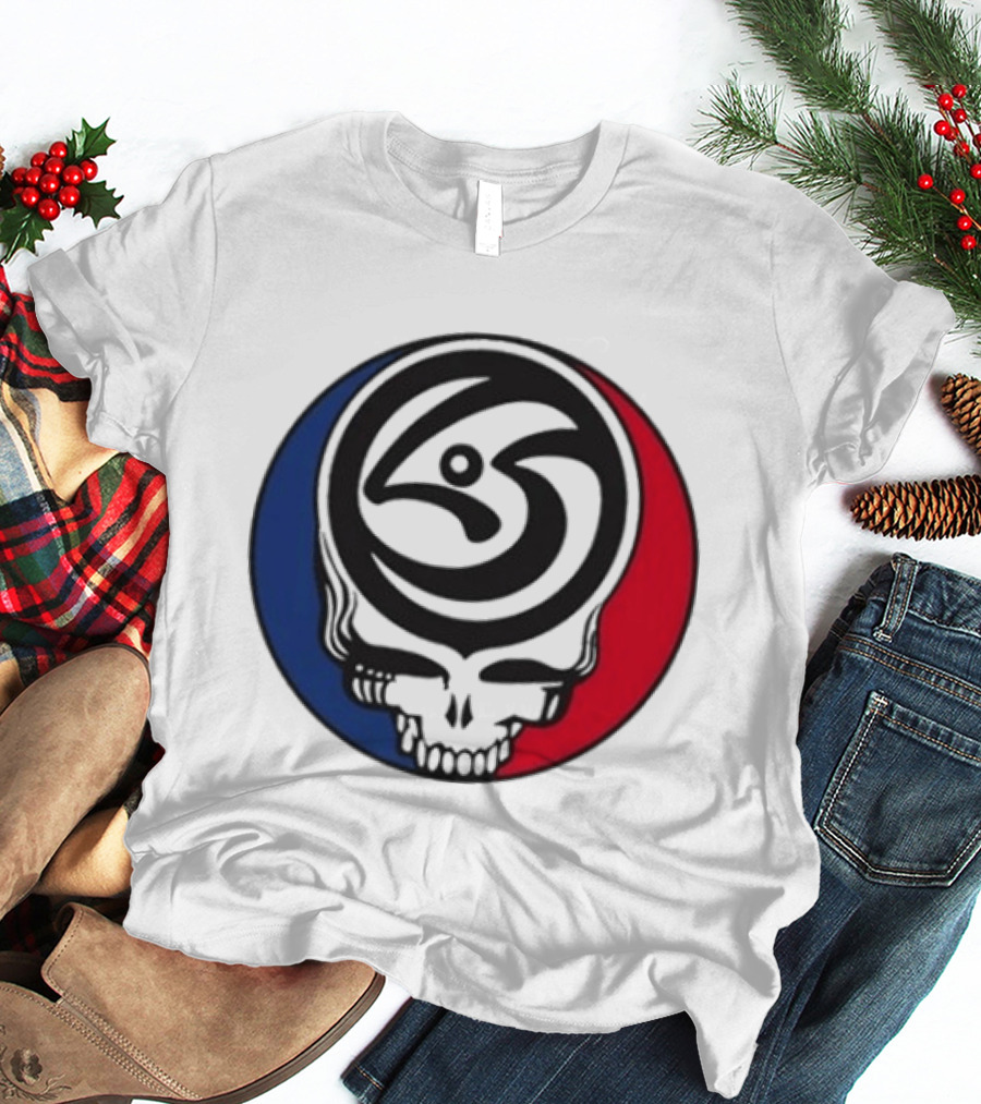 Leftover Salmon Grateful Dead Steal Your Face Salmon Garcia's Chicago March 6 8 2026 T-Shirt