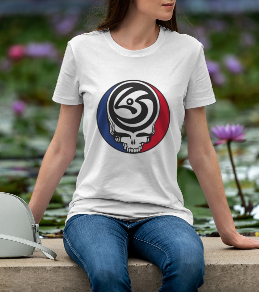 Leftover Salmon Grateful Dead Steal Your Face Salmon Garcia's Chicago March 6 8 2026 T-Shirt