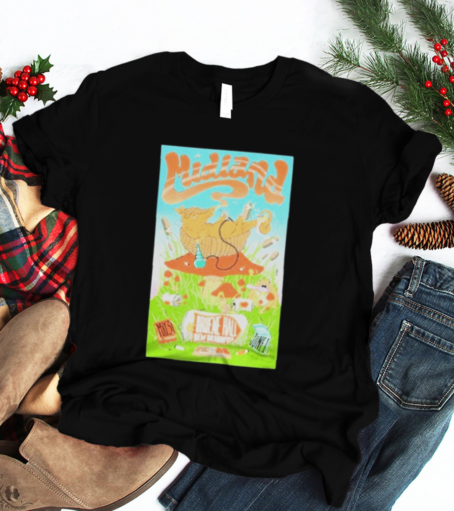 Midland Gruene Hall New Braunfels May 31 June 1 Armadillo On Mushroom T-Shirt