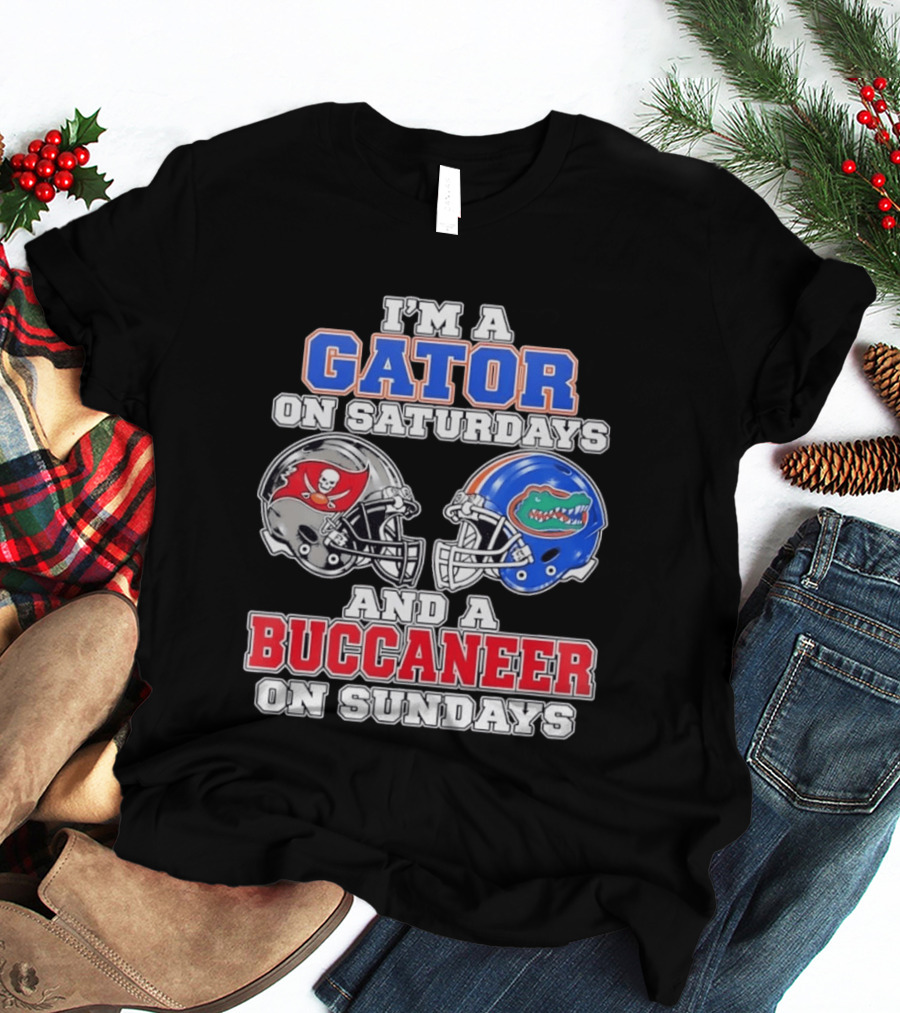 I'm A Gator On Saturdays And A Buccaneer On Sundays Football Helmets T-Shirt